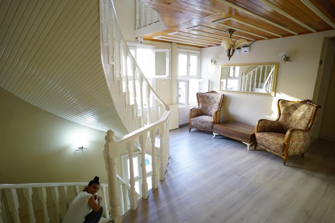 Lafontaine Konak Otel Mudanya Bagian luar foto